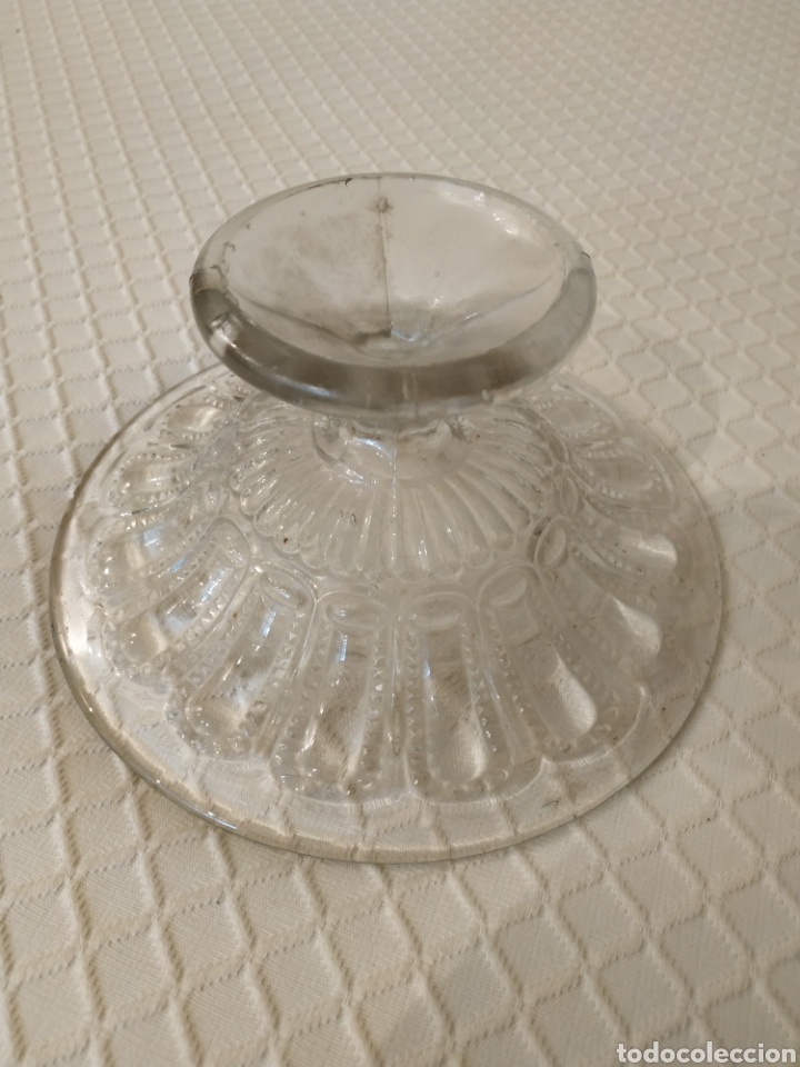 Antig&uuml;edades: Plato con pie cristal antiguo - Foto 4