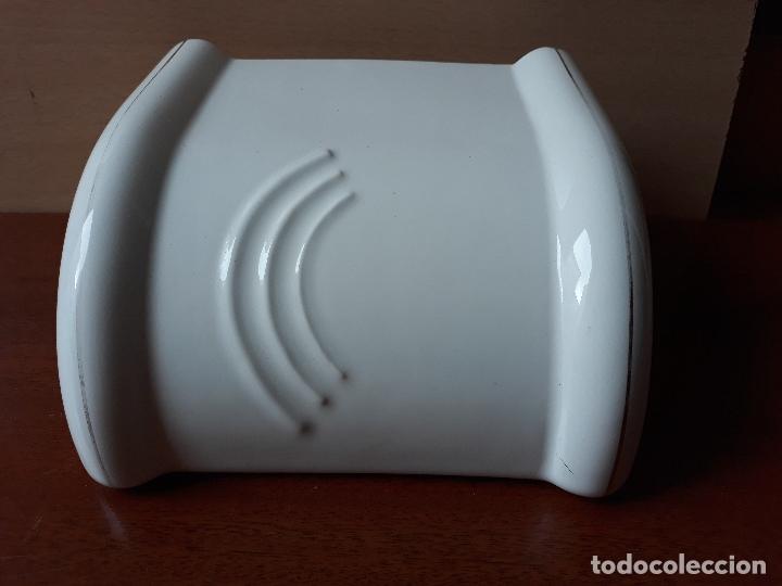 Antiquit&auml;ten: Antiguo porta rollos de papel higi&eacute;nico en porcelana- art deco