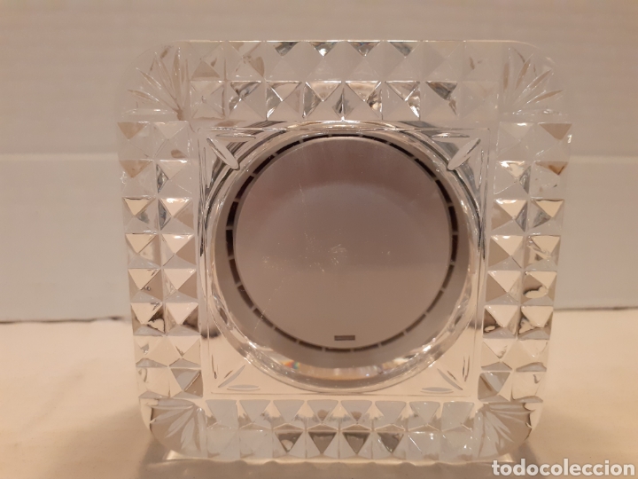 Antig&uuml;edades: Reloj encastrado en cristal macizo darques - Foto 2
