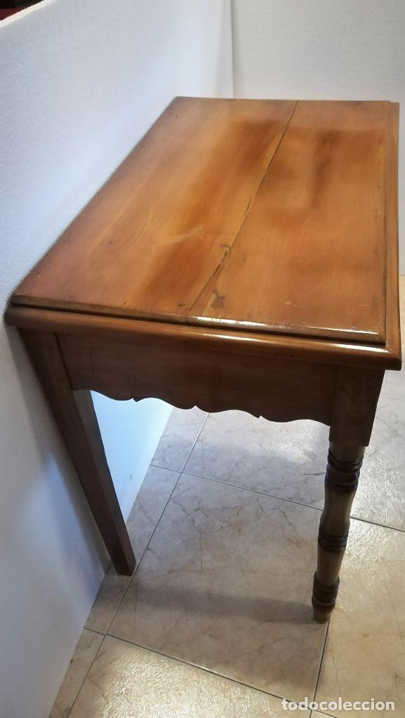 Antig&uuml;edades: MESA AUXILIAR BAJA DE MADERA - Foto 4