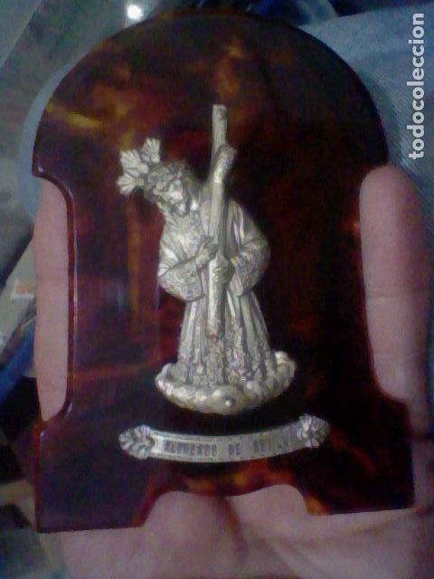 Antig&uuml;edades: CACHORRO SEVILLA CUADRITO IMAGEN TROQUELADA METAL SOBRE FONDO IMITACION CAREY 10,8 CMS ALTO