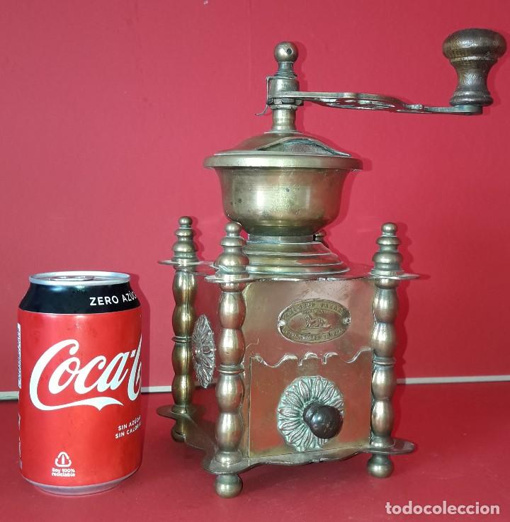 Antiguidades: EXPECTACULAR Y MUY RARO MOLINILLO DE CAFE PEUGEOT FRERES EN BRONCE , MODELO DE LUJO pp S. XX
