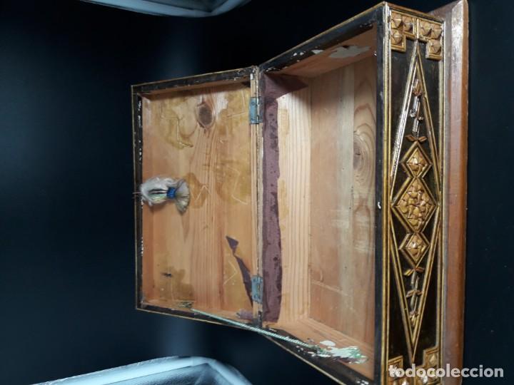 Antig&uuml;edades: Caja de madera - Foto 7