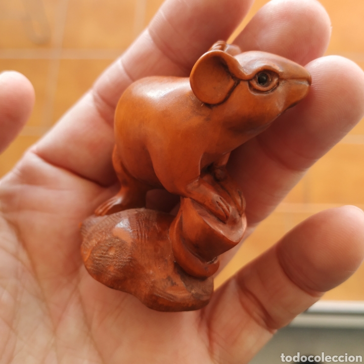 Antig&uuml;edades: Netsuke japones de madera, Raton con moneda - Foto 8