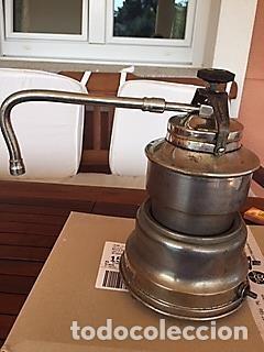 Antig&uuml;edades: gran cafetera expreso