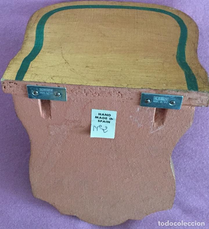Antig&uuml;edades: Peana en madera con acabado de pan de oro - Foto 5