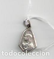 Antig&uuml;edades: Medalla Virgen 1,5 cm - Foto 1