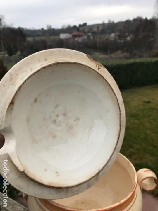 Antig&uuml;edades: Sopera - Foto 5