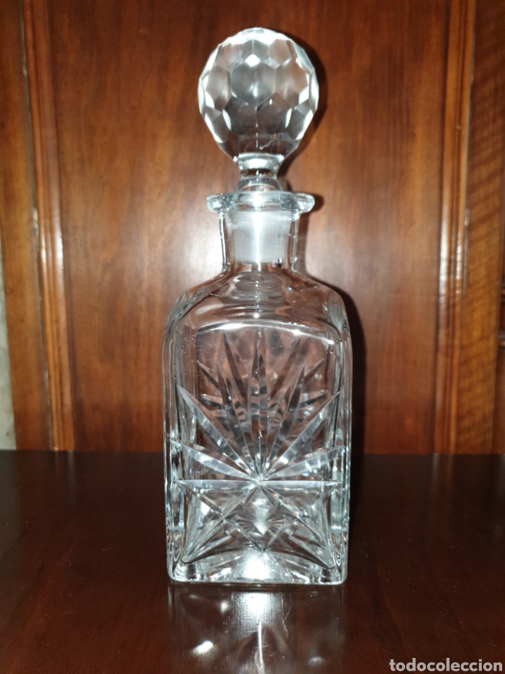 Antig&uuml;edades: Licorera de cristal - Foto 1