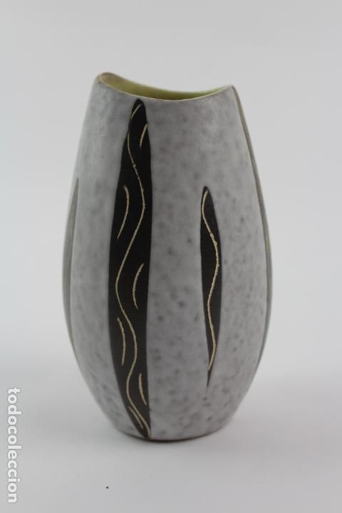 Antig&uuml;edades: JARRON DE CERAMICA. A&Ntilde;OS 60. - Foto 1