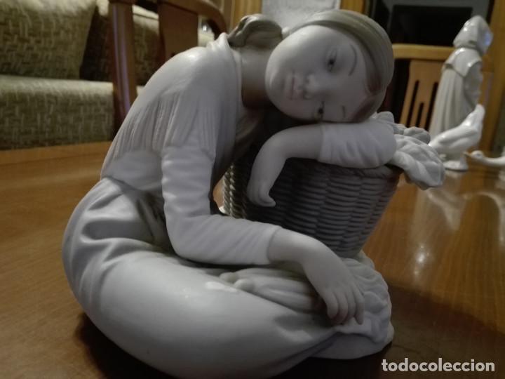 Antig&uuml;edades: Lladr&oacute;. Joven descansando - Foto 1