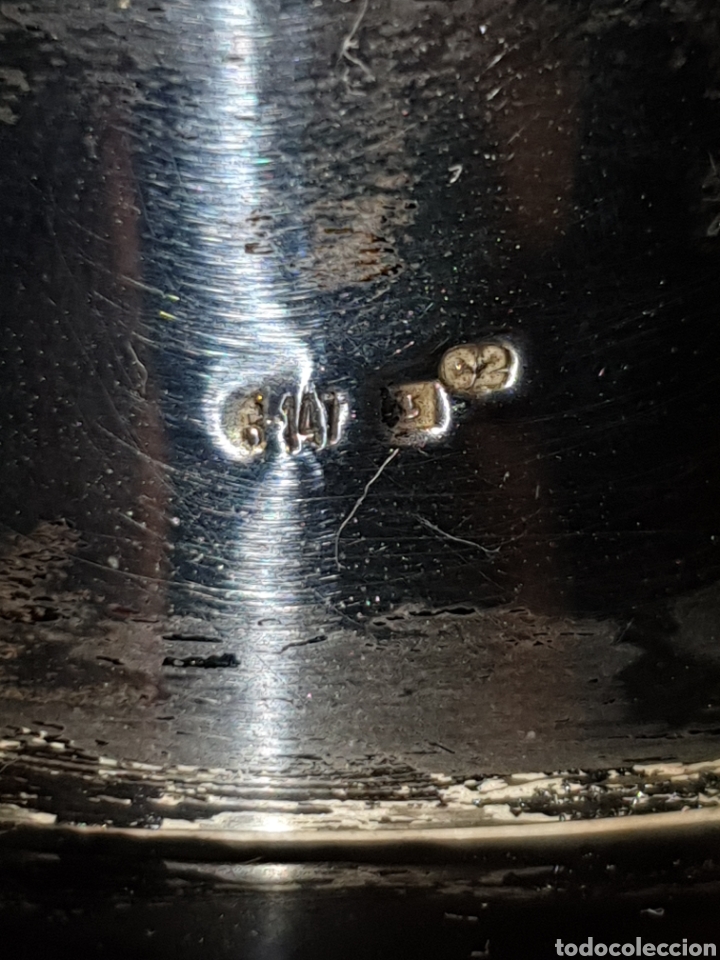 Antig&uuml;edades: Licorera de cristal y plata - Foto 3