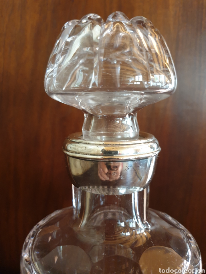 Antig&uuml;edades: Licorera de cristal y plata - Foto 2