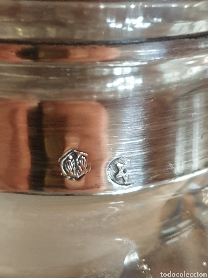 Antig&uuml;edades: Licorera de cristal y plata - Foto 3