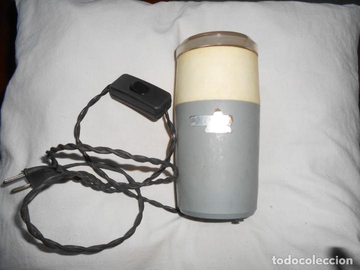Antiquit&eacute;s: MOLINILLO   DE   CAF&Eacute;   --HISPANO   SUIZA  125v-Funciona
