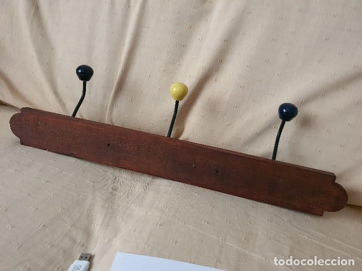 Antig&uuml;edades: PERCHA 3 GANCHOS - Foto 4