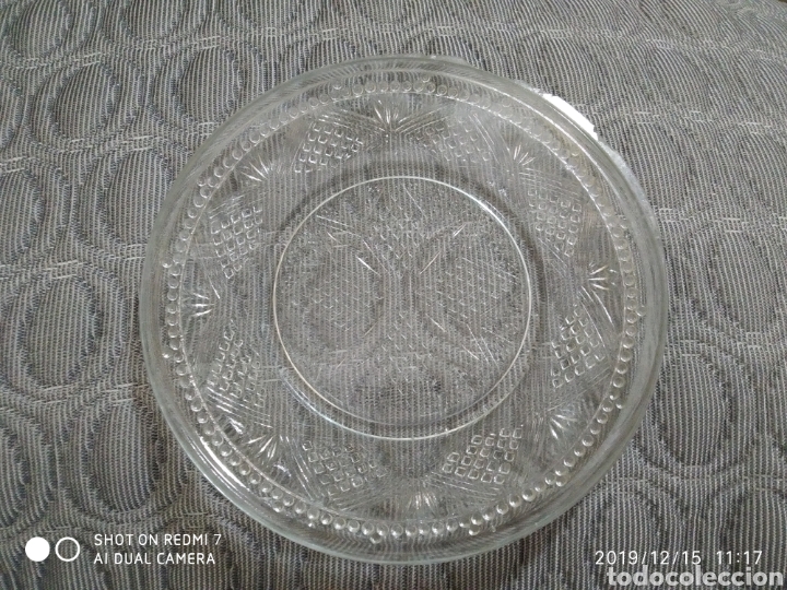 Antig&uuml;edades: 2 antiguos platos cristal - Foto 2