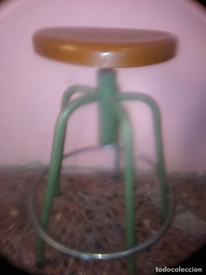 Antig&uuml;edades: Silla industrial vintage - Foto 2
