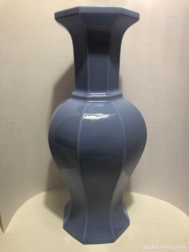 Antig&uuml;edades: REF: 01004744 &ldquo;JARR&Oacute;N OCTOGONAL AZUL&rdquo; LLADR&Oacute; - Foto 2