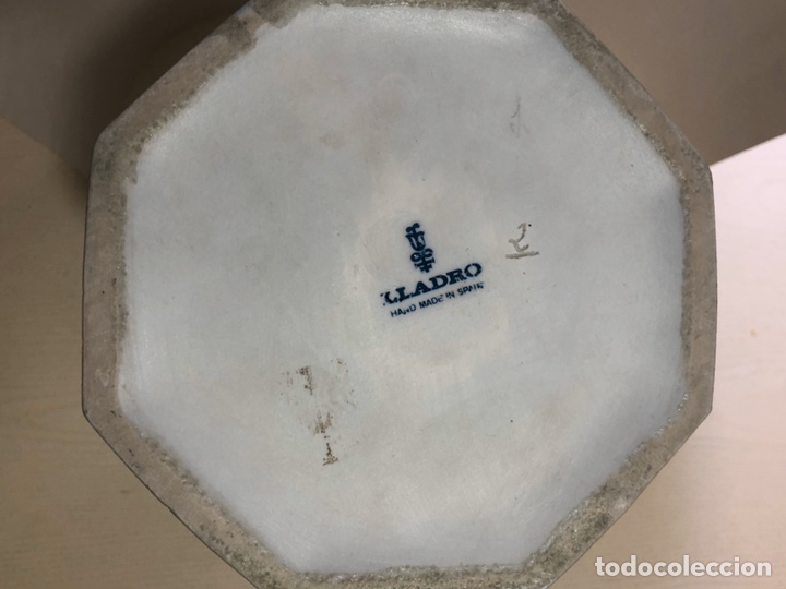 Antig&uuml;edades: REF: 01004744 &ldquo;JARR&Oacute;N OCTOGONAL AZUL&rdquo; LLADR&Oacute; - Foto 5
