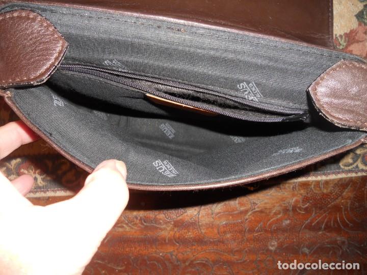 Antig&uuml;edades: BOLSO DE PIEL MARRON DE LA MARCA ZEUS - Foto 4