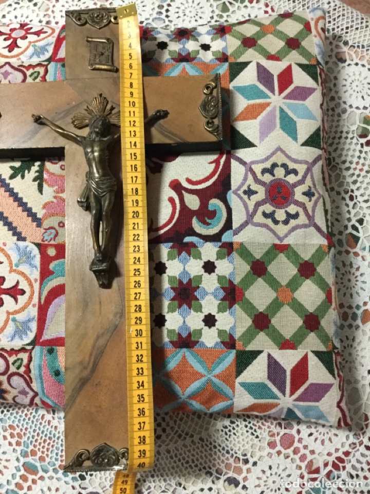 Antig&uuml;edades: CRUCIFIJO EN MADERA PARA PARED - Foto 8