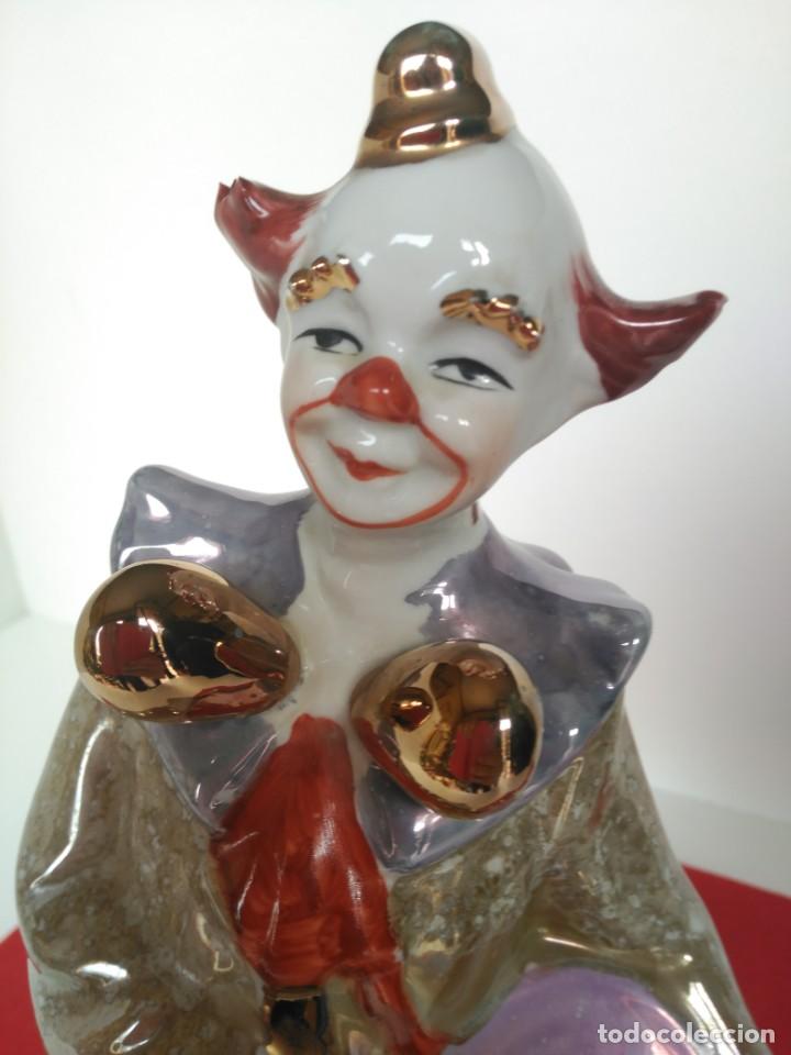 Antig&uuml;edades: Payaso de porcelana, con reflejos - Foto 3