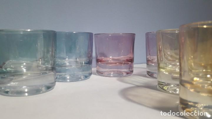 Antig&uuml;edades: 6 VASOS DE CHUPITO de CRISTAL NACARADO. (ELSA). A&ntilde;os 60