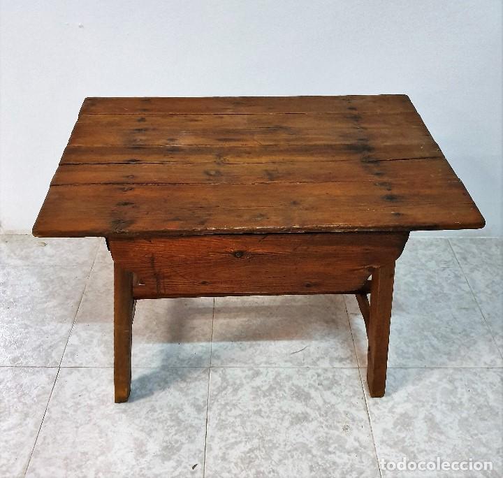 Antig&uuml;edades: ANTIGUA MESA TOCINERACON CAJON - Foto 1