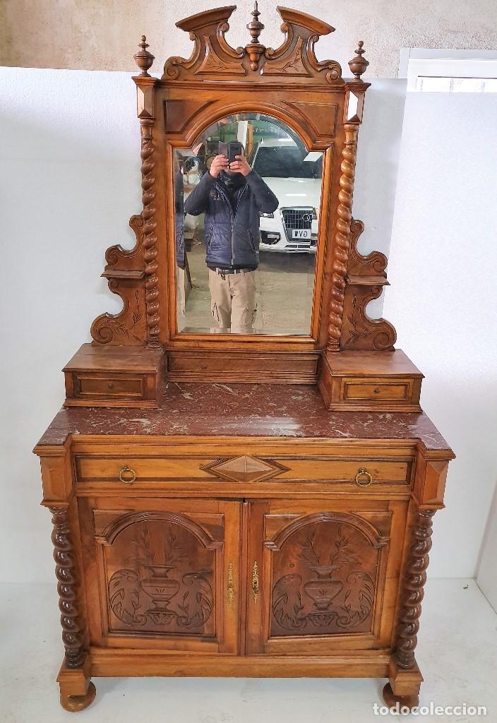 Antig&uuml;edades: ANTIGUA COMODA SALOMONICA - Foto 2