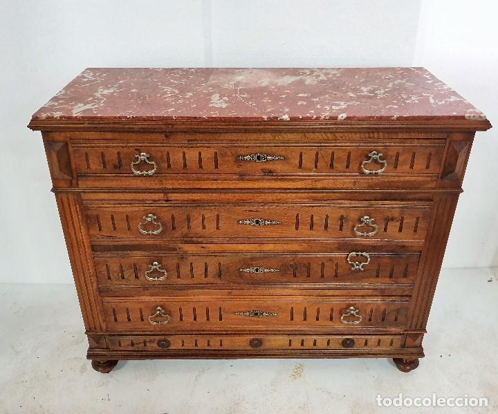 Antig&uuml;edades: C&oacute;moda de madera y tapa de m&aacute;rmol - Foto 2