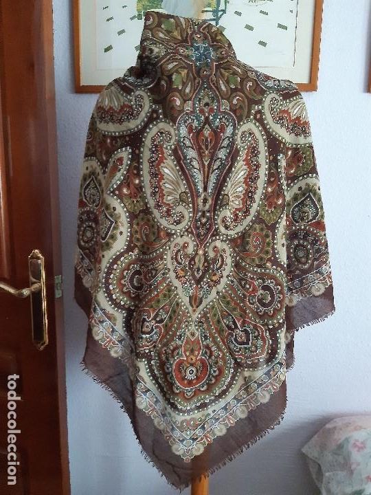 Antig&uuml;edades: PA&Ntilde;UELO ESTAMPADO EN TONOS MARRONES. - Foto 3