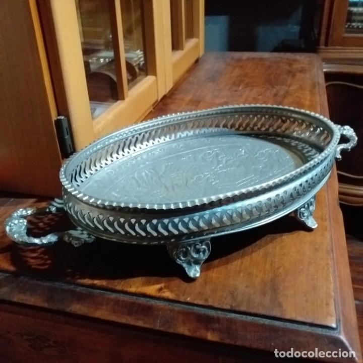 Antig&uuml;edades: Antiguo centro de mesa- bandeja . - Foto 2