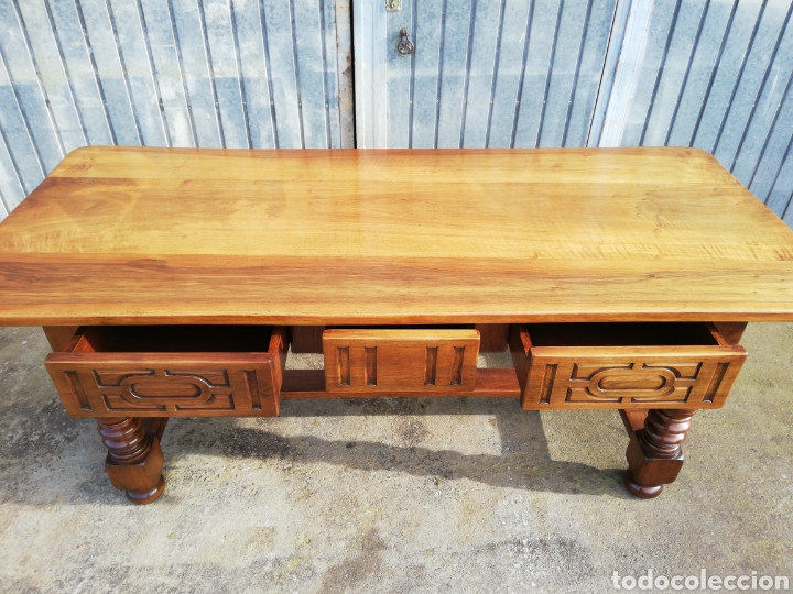 Antig&uuml;edades: Mesa nogal restaurada - Foto 3