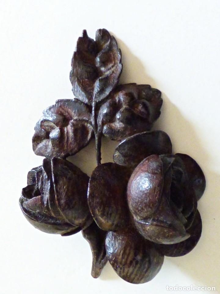 Antig&uuml;edades: ROSA TALLADA EN MADERA 8X6CM - Foto 2