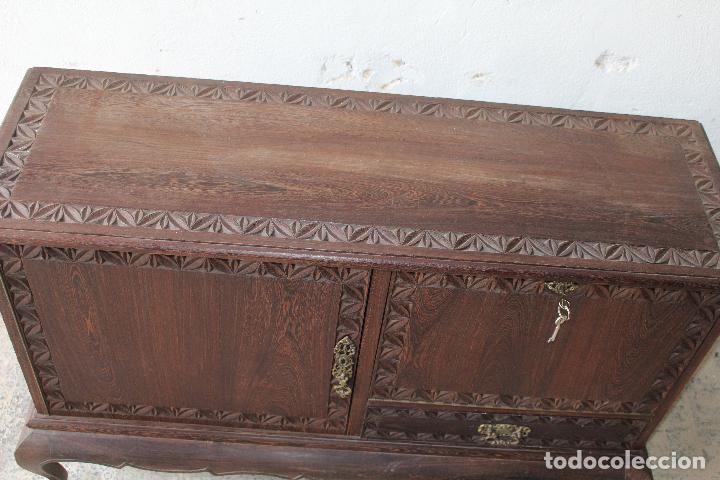 Antig&uuml;edades: mueble bar en madera de roble - Foto 2