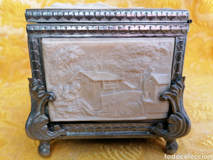 Antig&uuml;edades: CAJA JOYERO ANTIGUO CON RELIEVES - Foto 8