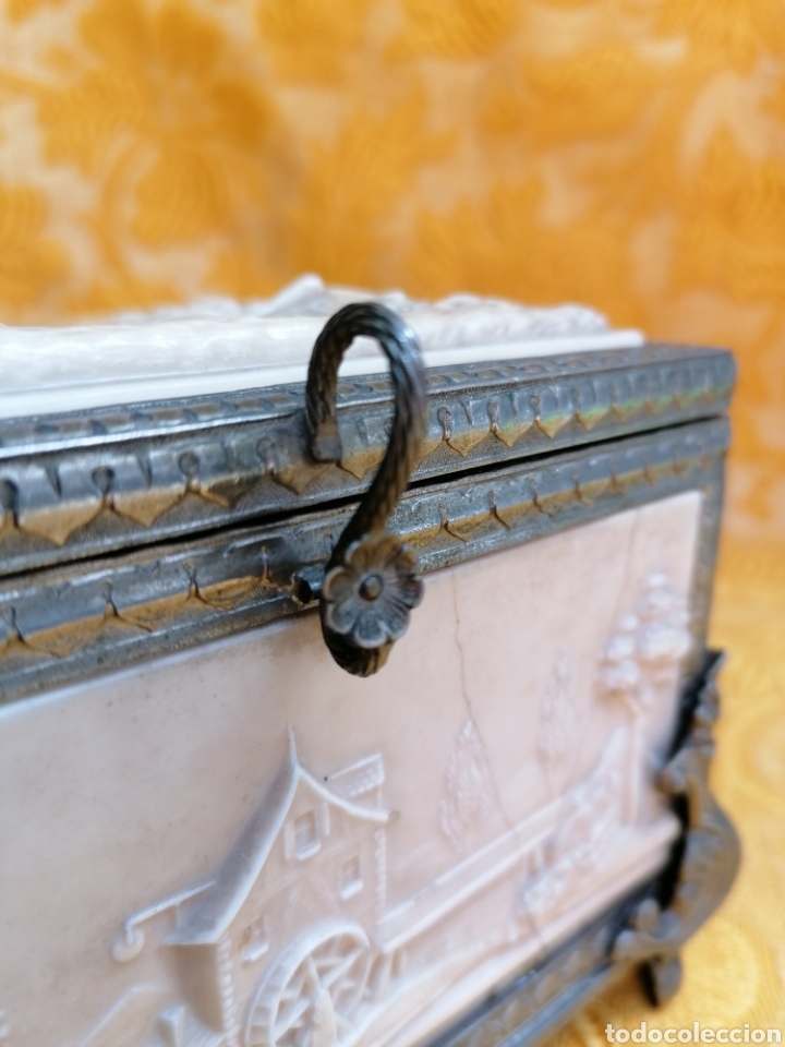 Antig&uuml;edades: CAJA JOYERO ANTIGUO CON RELIEVES - Foto 15