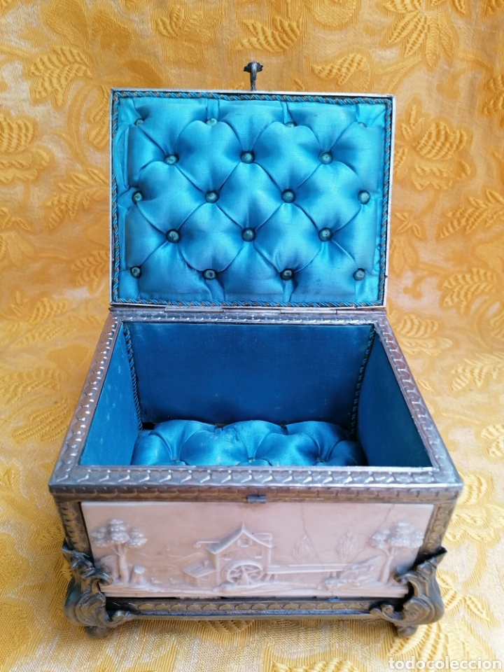 Antig&uuml;edades: CAJA JOYERO ANTIGUO CON RELIEVES - Foto 16