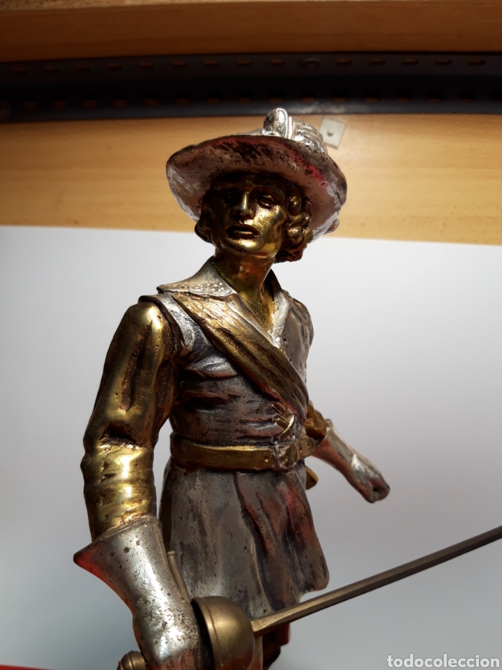 Antig&uuml;edades: Figura de bronce y base cenicero de marmol - Foto 6