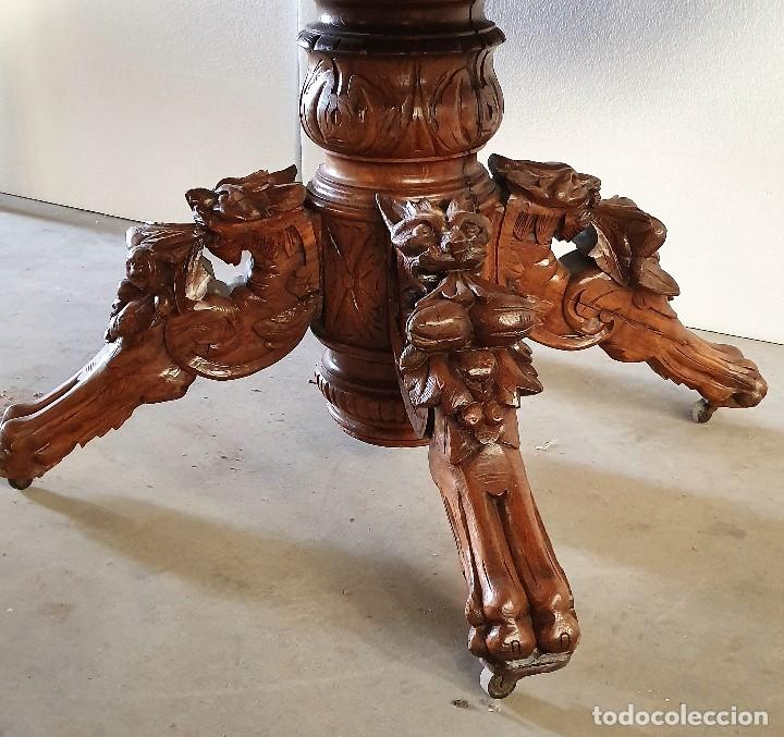 Antig&uuml;edades: ANTIGUA MESA DE ROBLE TALLADO - Foto 4