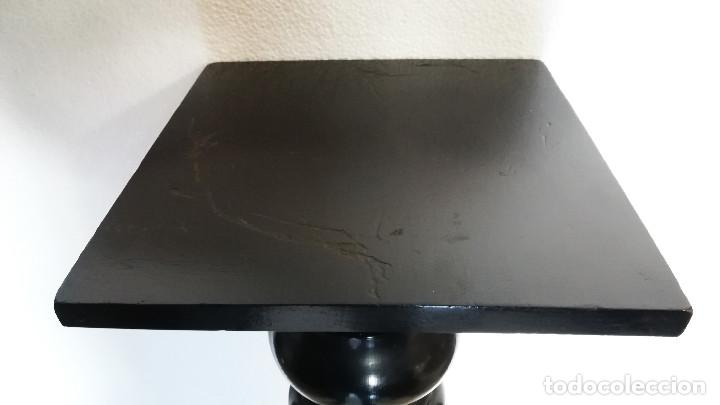 Antig&uuml;edades: PEANA ALTA NEGRA DE MADERA - Foto 5