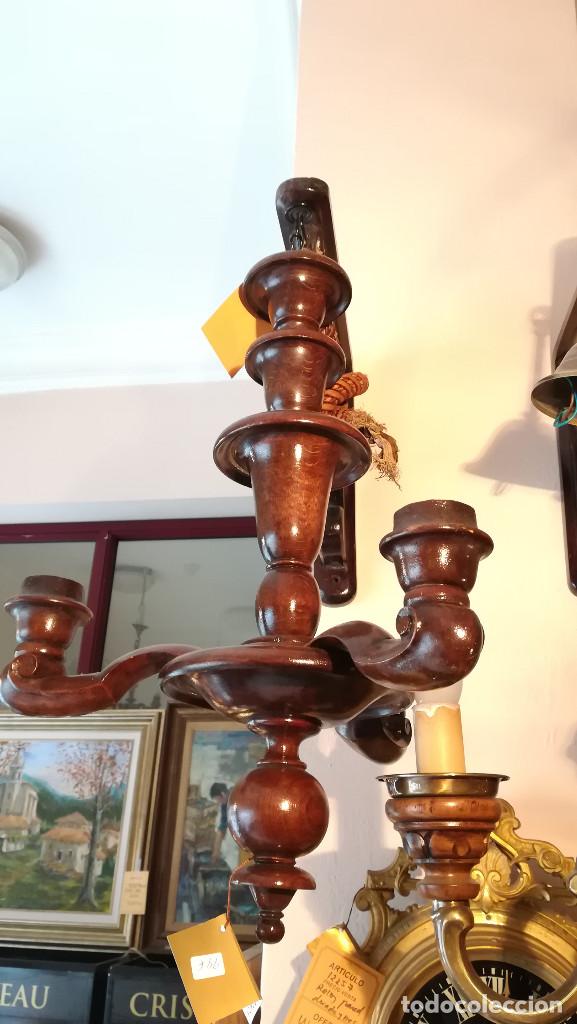 Antig&uuml;edades: LAMPARA DE COLGAR DE MADERA TALLADA 3 LUCES - Foto 6
