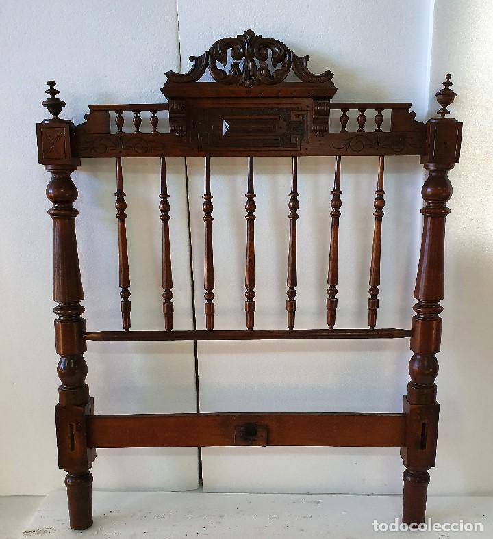 Antig&uuml;edades: ANTIGUO CABECERO TORNEADO - Foto 1