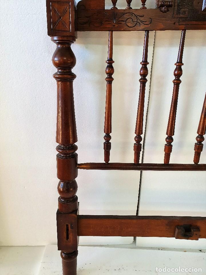 Antig&uuml;edades: ANTIGUO CABECERO TORNEADO - Foto 3