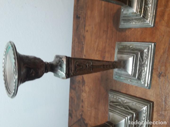 Antig&uuml;edades: Juego de 3 candeleros - Foto 3