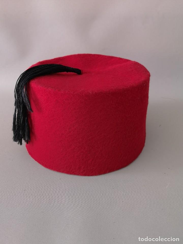 Antig&uuml;edades: GORRO DE HOMBRE DE TRAJE TRADICIONAL . - Foto 1