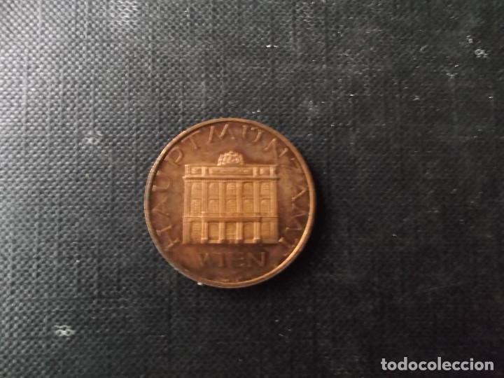 Antig&uuml;edades: medalla de Viena 1981 cobre - Foto 2