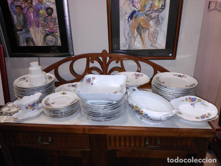 Antig&uuml;edades: CONJUNTO DE ANTIGUAS PIEZAS DE VAJILLA - Foto 2