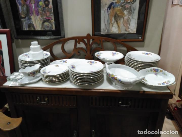 Antig&uuml;edades: CONJUNTO DE ANTIGUAS PIEZAS DE VAJILLA - Foto 1